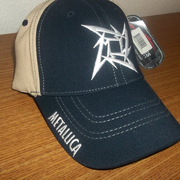 VERY RARE METALLICA HAT NEW WITH TAG